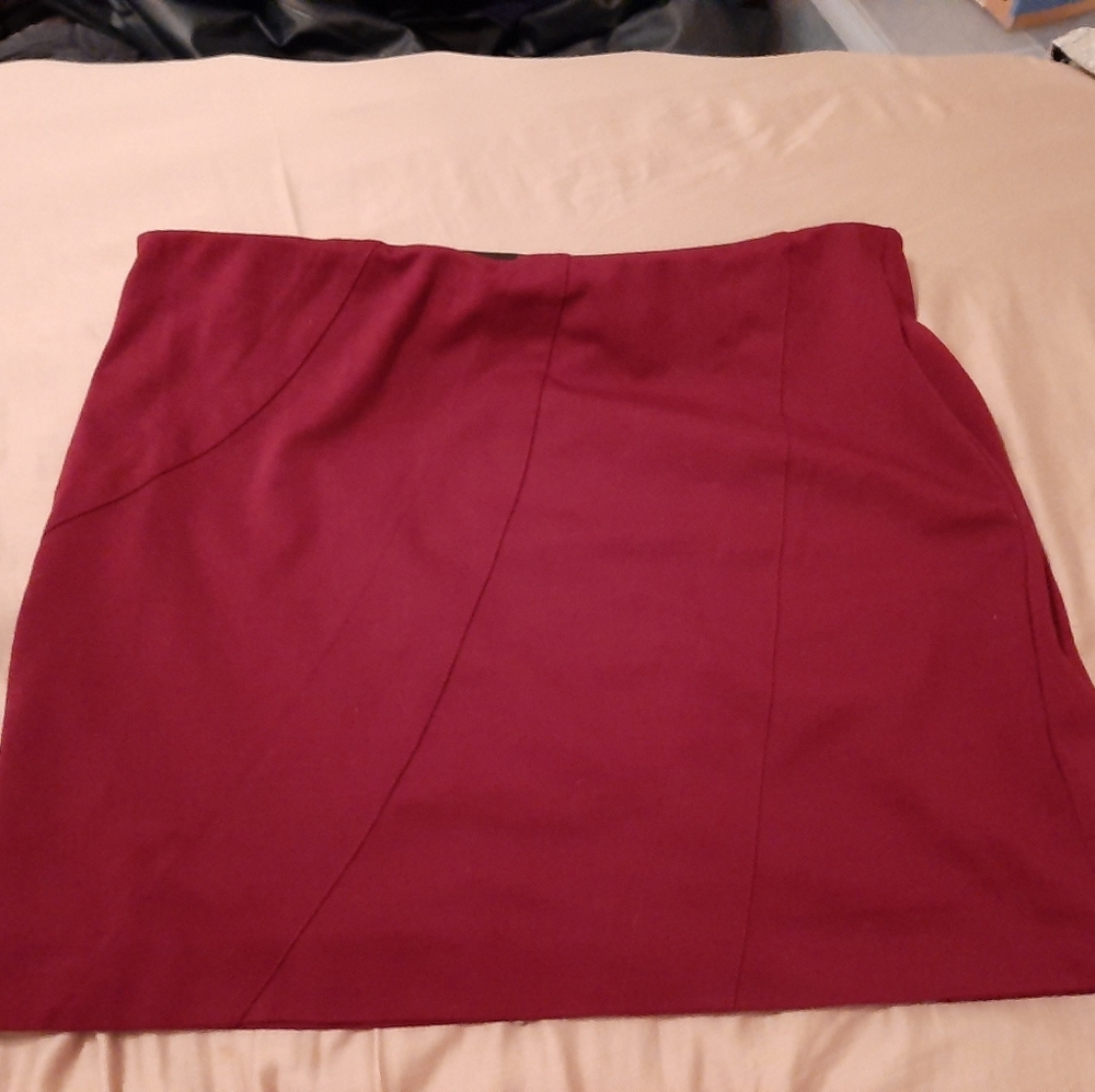 Burgundy Vera Wang Mini Skirt size XL